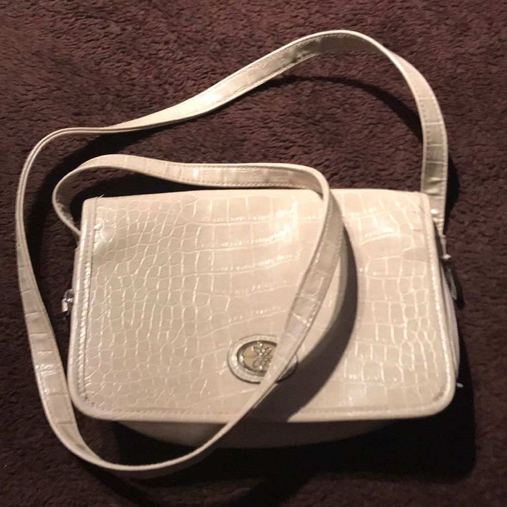 Small crossbody purse
